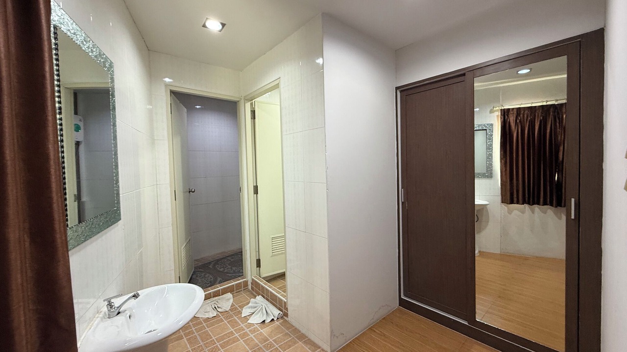 Photo of Bathroom in Nonthaburi