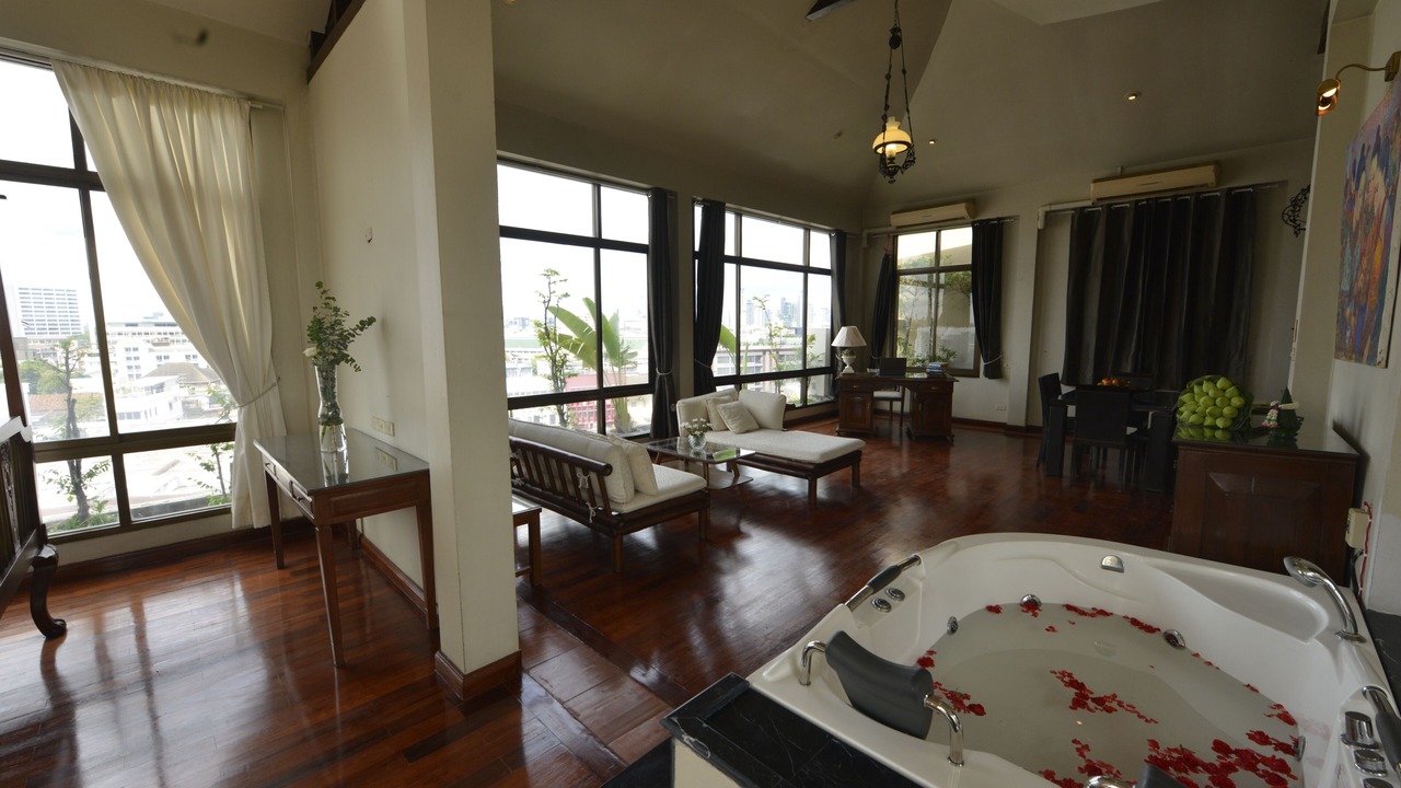 Photo of Bedroom in Phra Nakhon