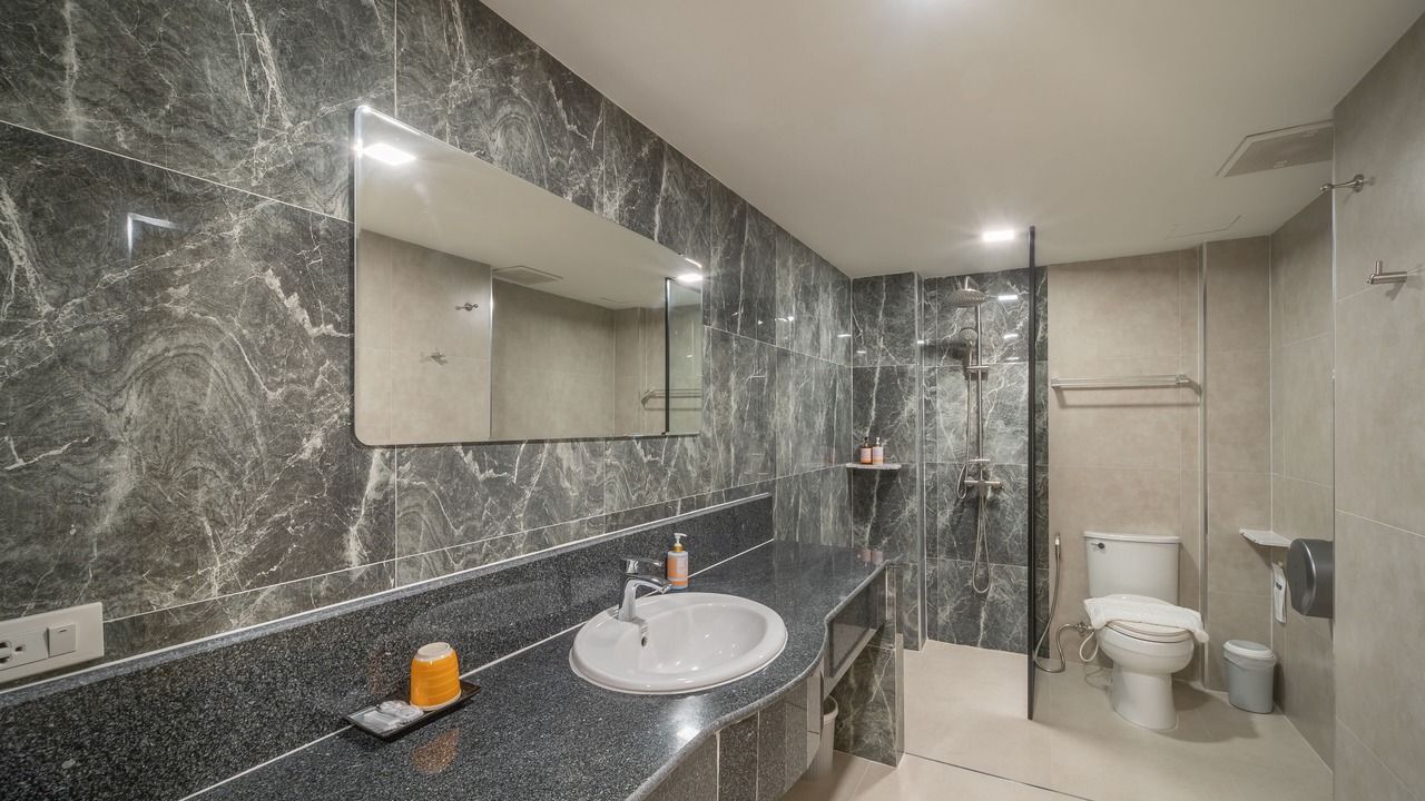 Photo of Bathroom in Lampang