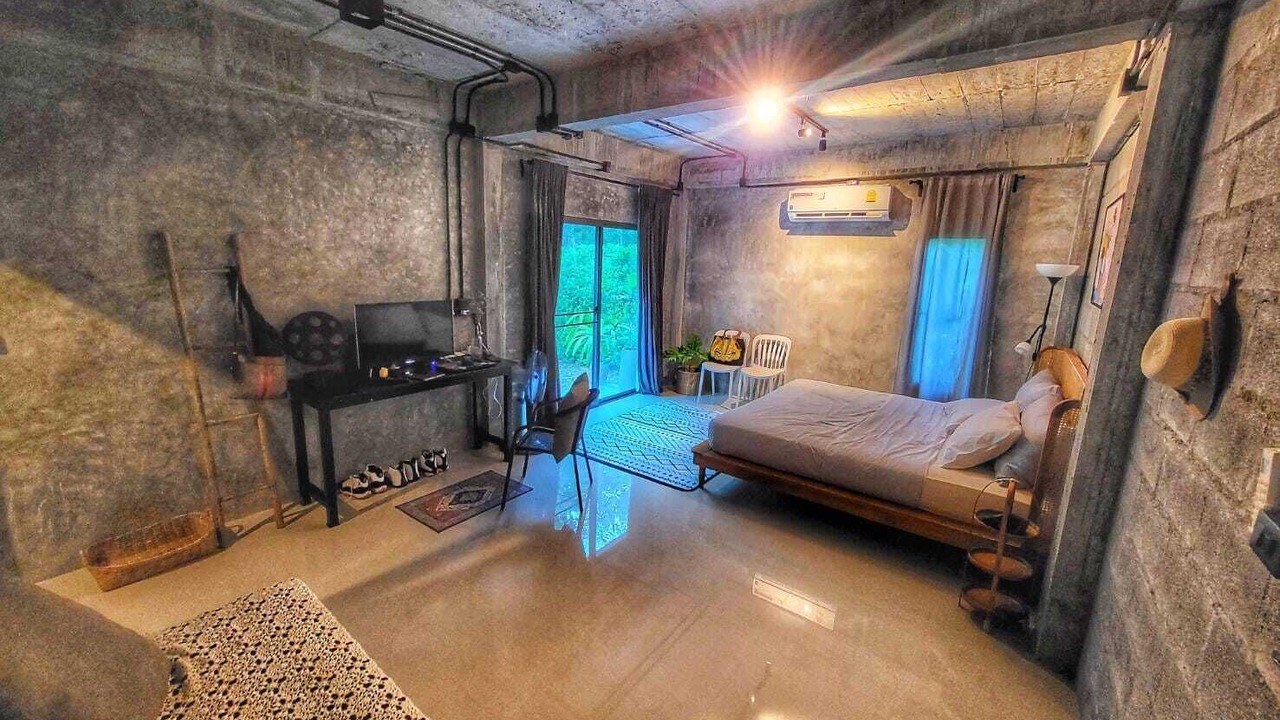 Photo of Outdoor in Phrom Khiri