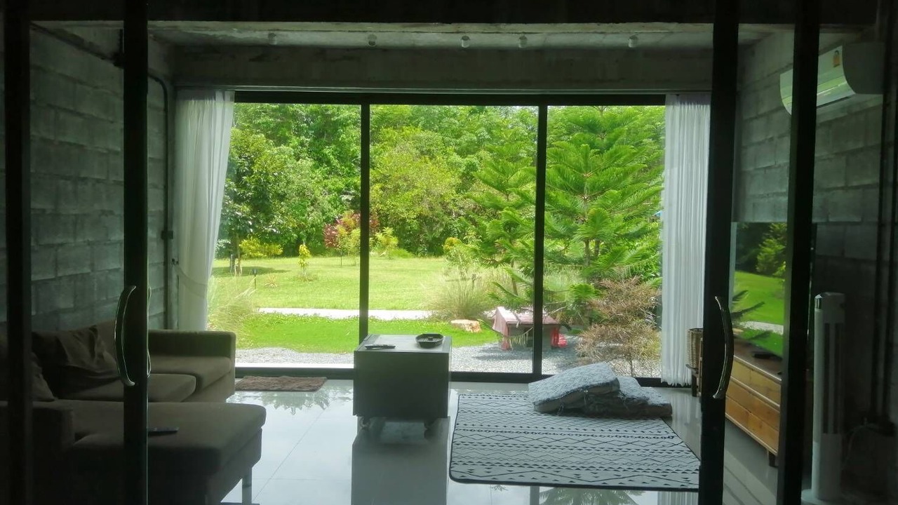 Photo of Outdoor in Phrom Khiri