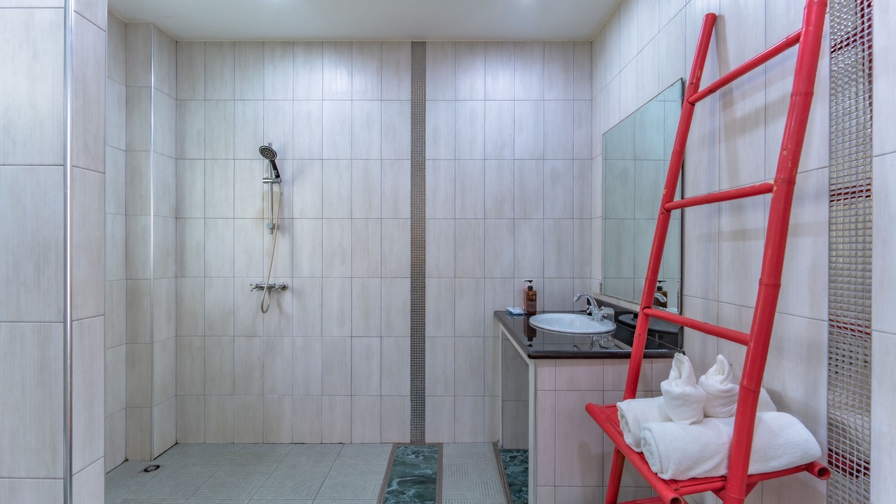 Photo of Bathroom in Chalong