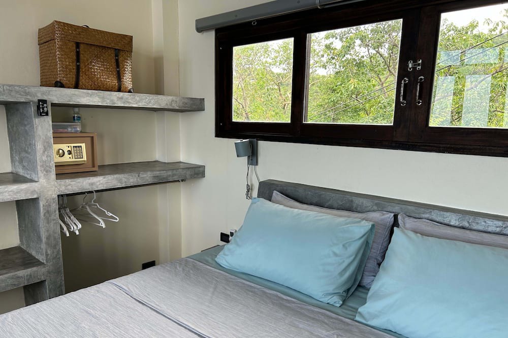 Photo of Bedroom in Koh Tao