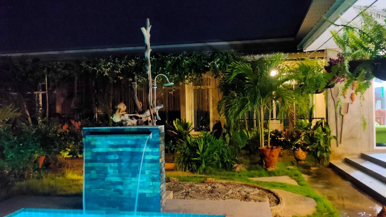 Photo of Outdoor in Saraphi