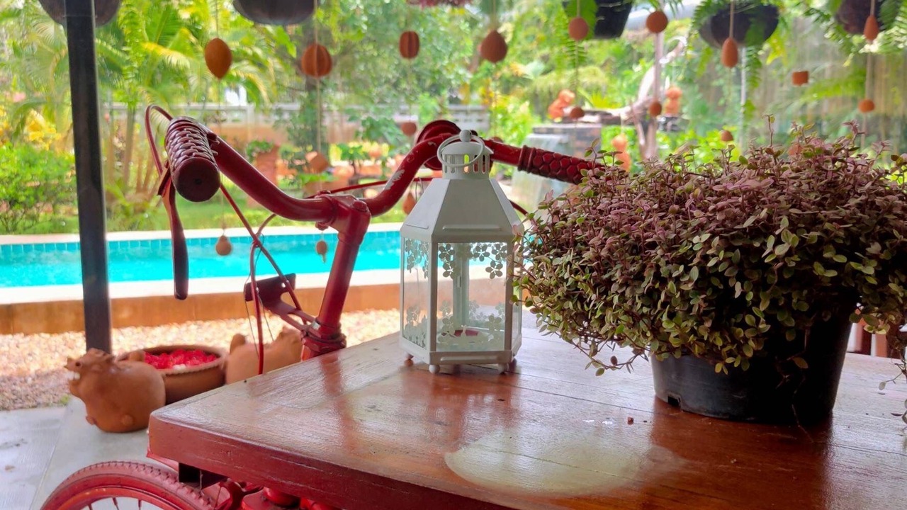 Photo of Outdoor in Saraphi