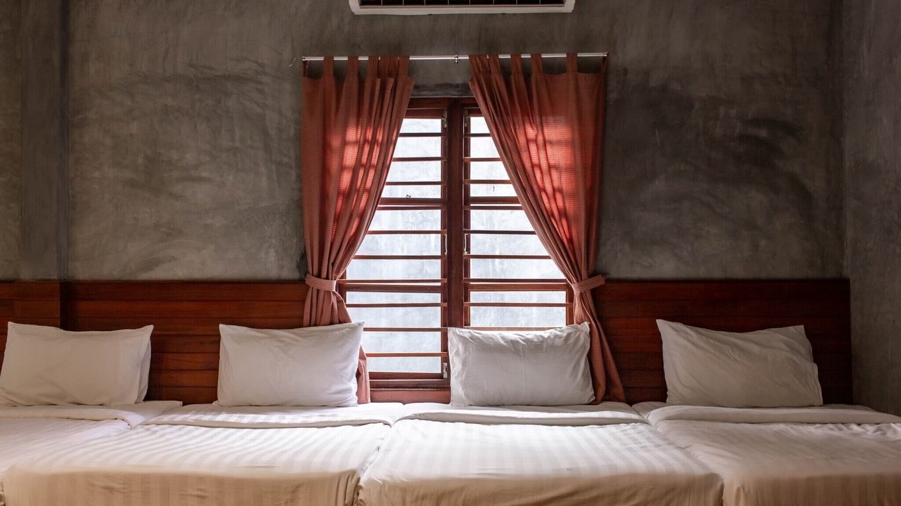 Photo of Bedroom in Ko Samrong