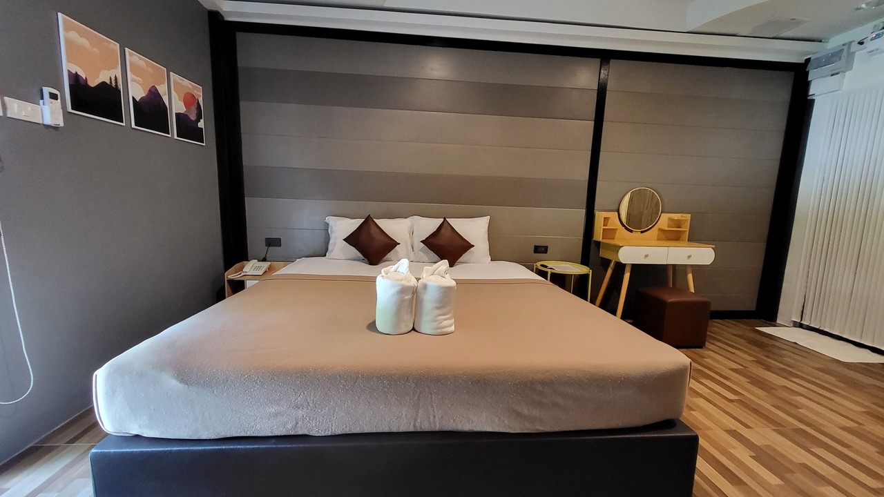 Photo of Bedroom in Pong