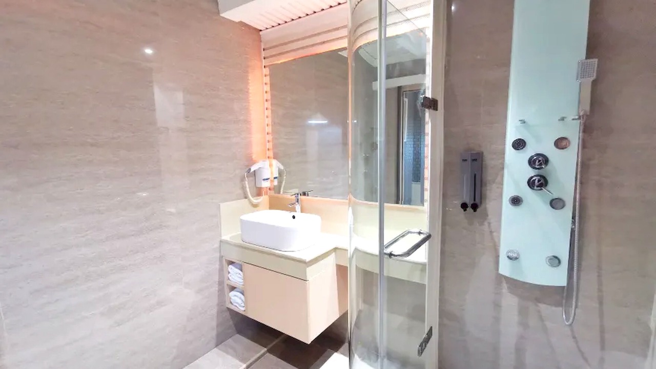 Photo of Bathroom in Chom Phon