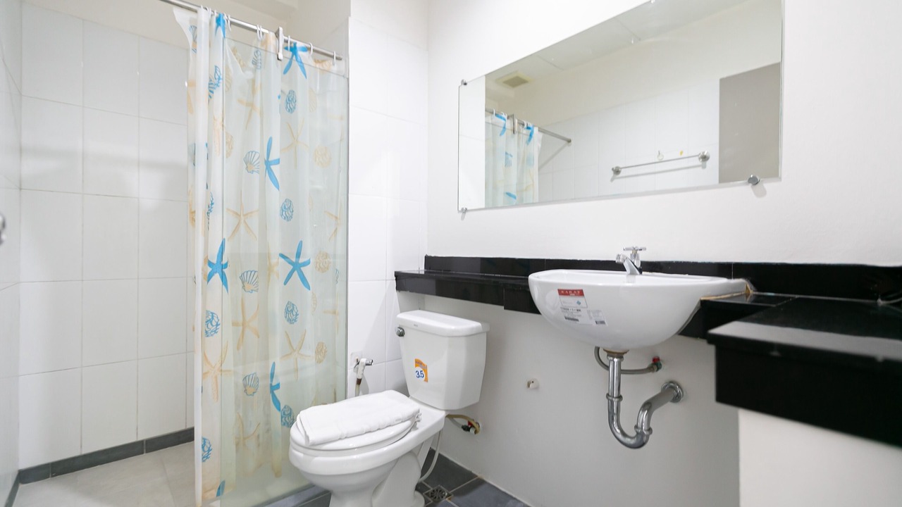 Photo of Bathroom in Bang Khae