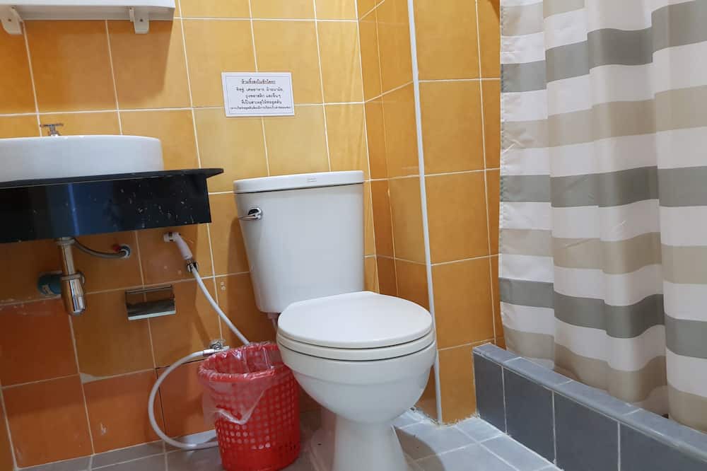 Photo of Bathroom in Mae Jo