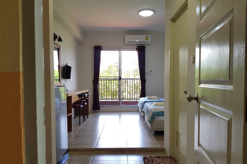 Photo of Bedroom in Mae Jo