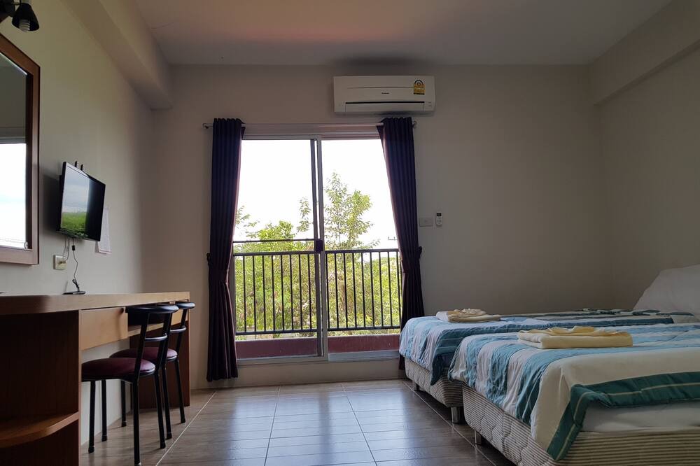 Photo of Bedroom in Mae Jo