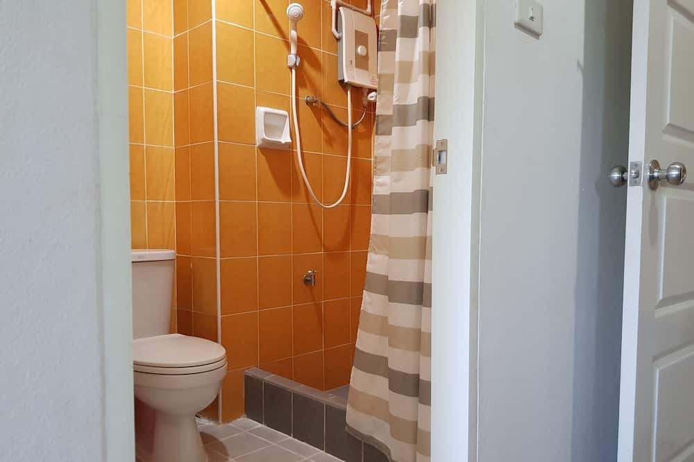 Photo of Bathroom in Mae Jo