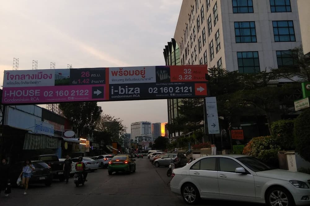 Photo of Outdoor in Huai Khwang