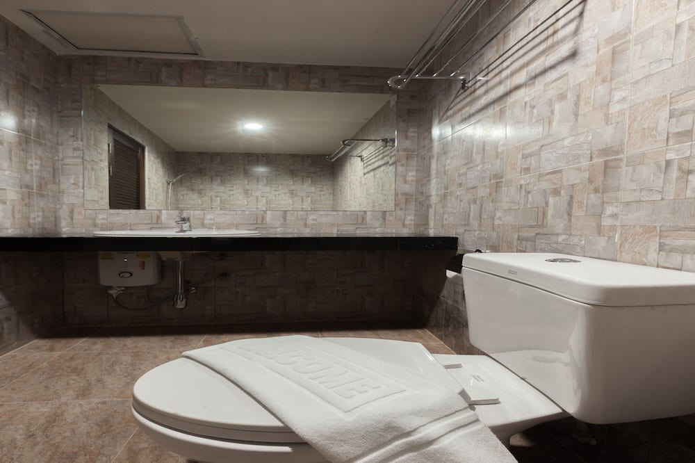Photo of Bathroom in Tham Nam Phut