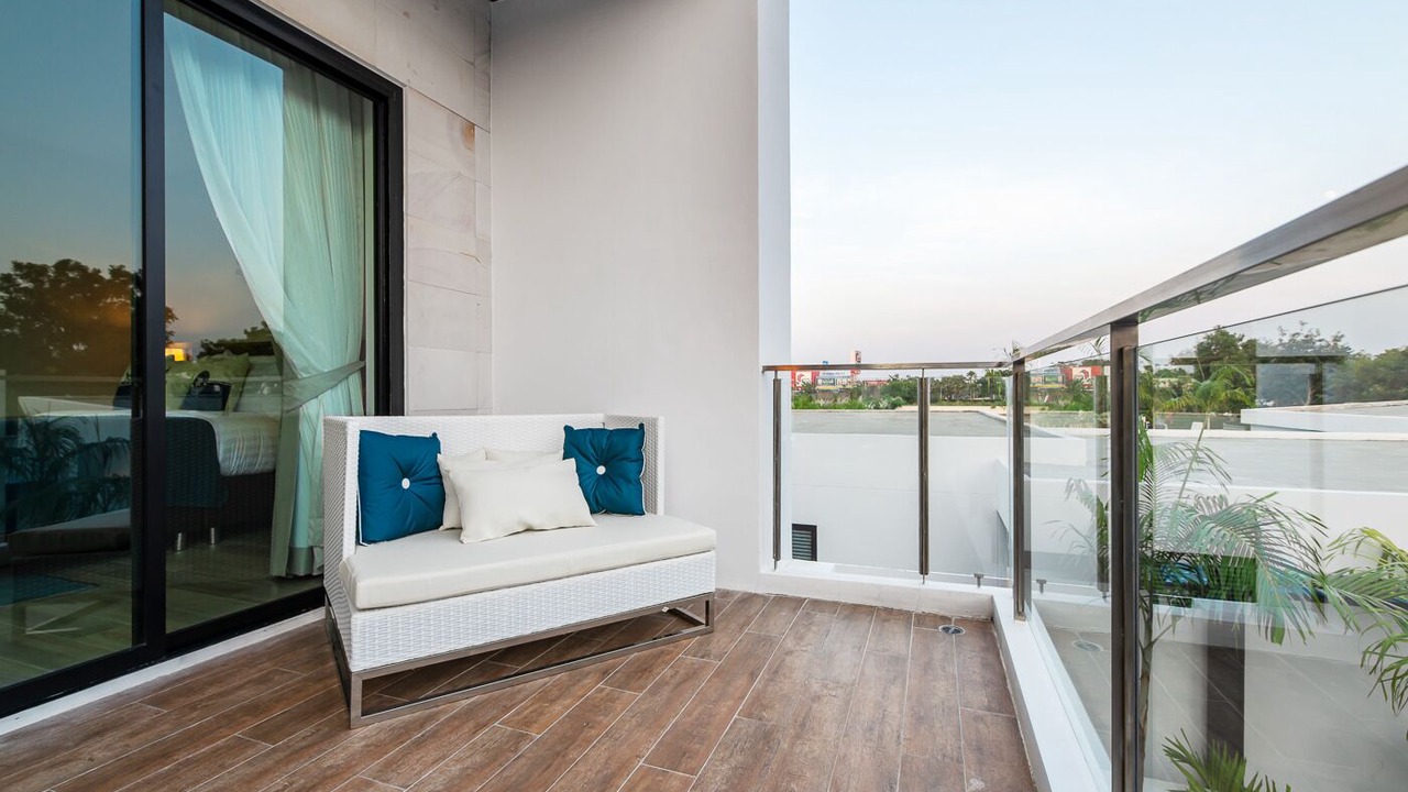 Photo of Patio Balcony in Na Chom Thian
