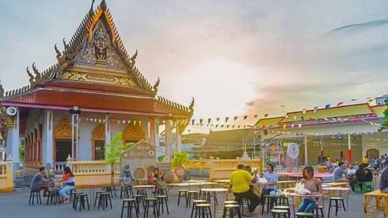 Photo of Others in Makham Tia