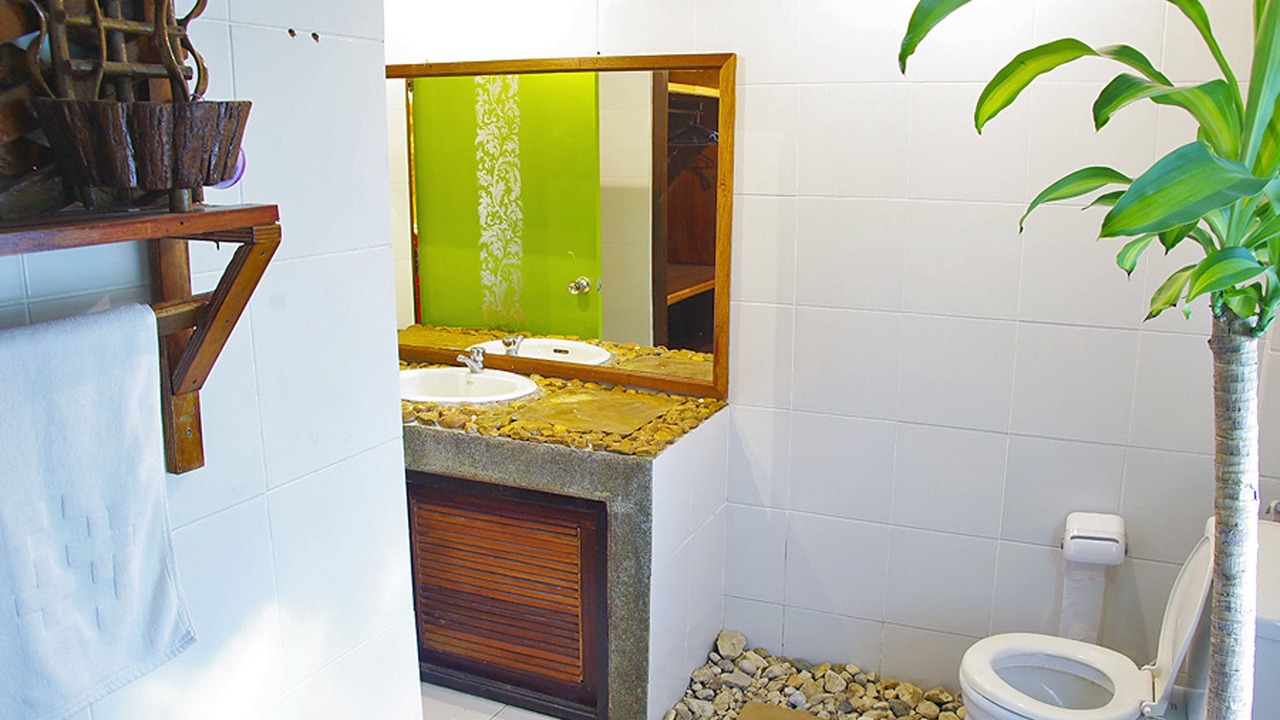 Photo of Bathroom in Mae Ai