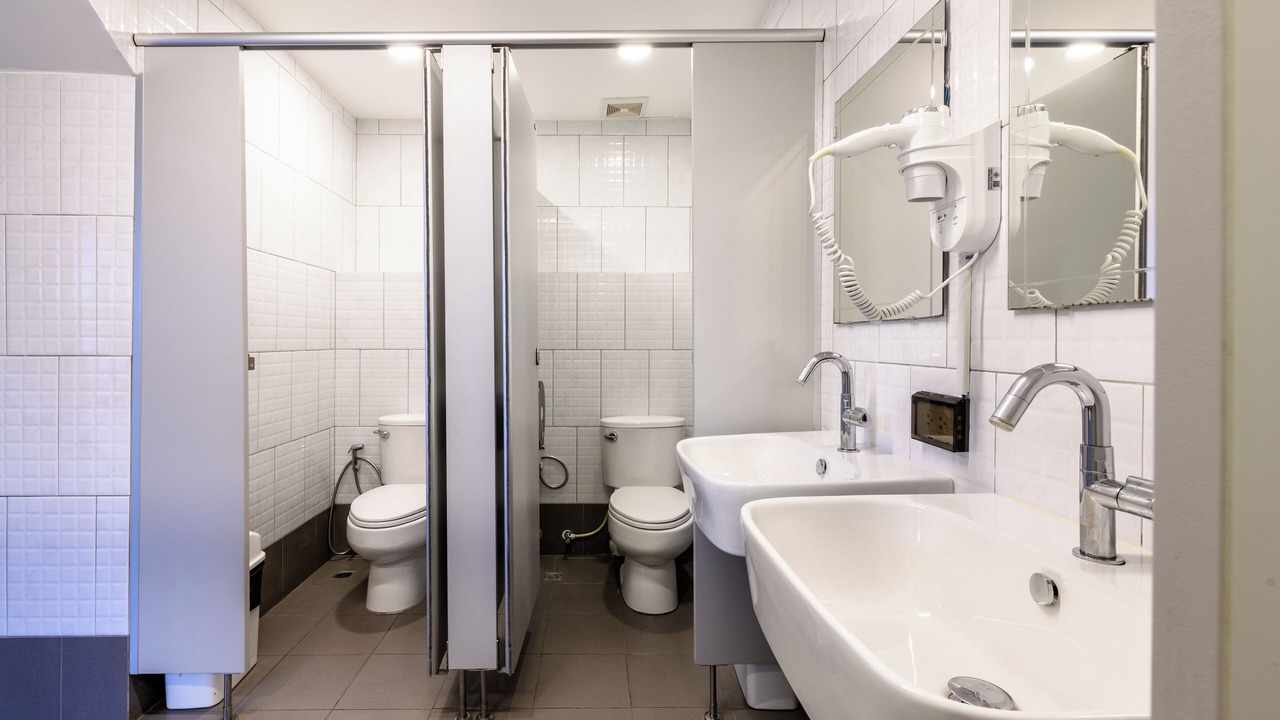 Photo of Bathroom in Siriraj