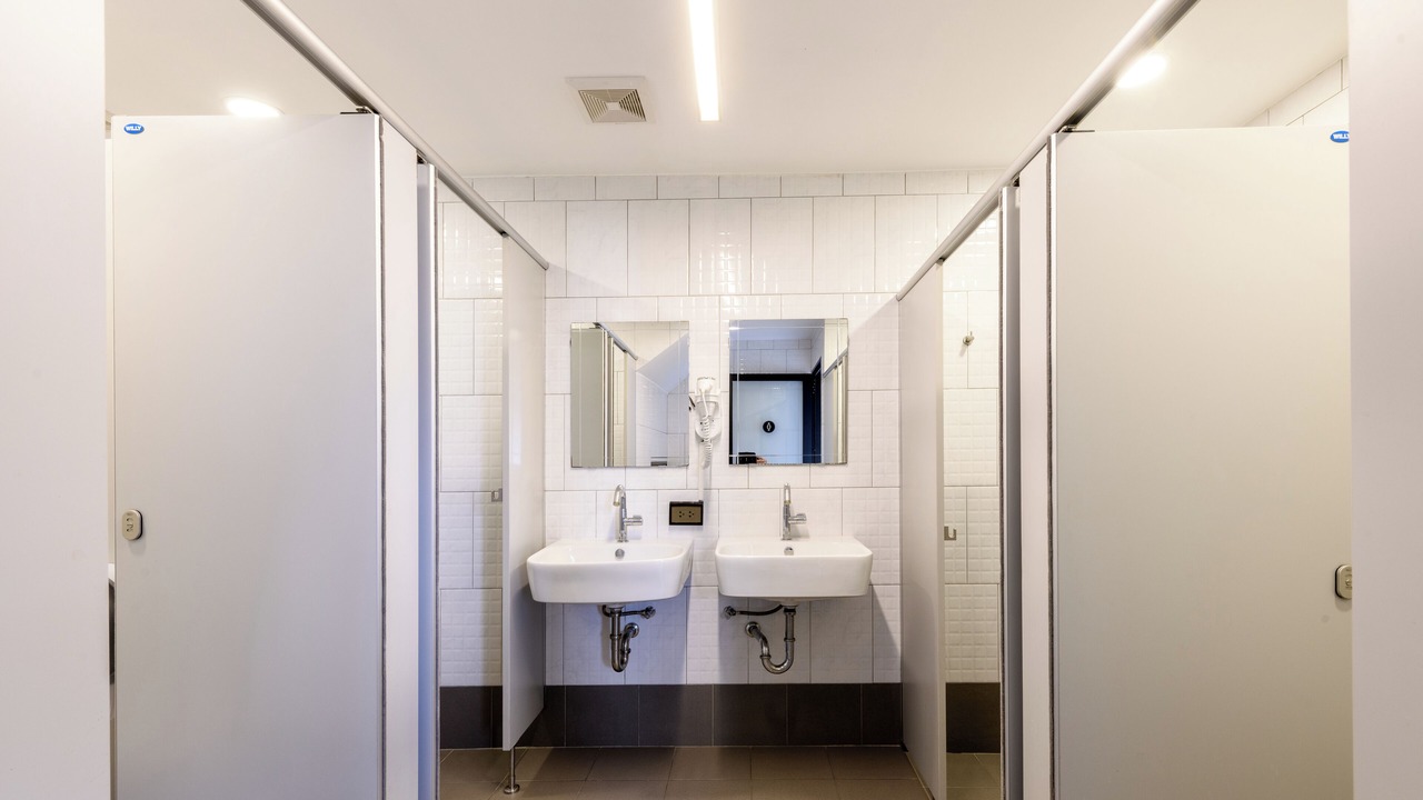 Photo of Bathroom in Siriraj