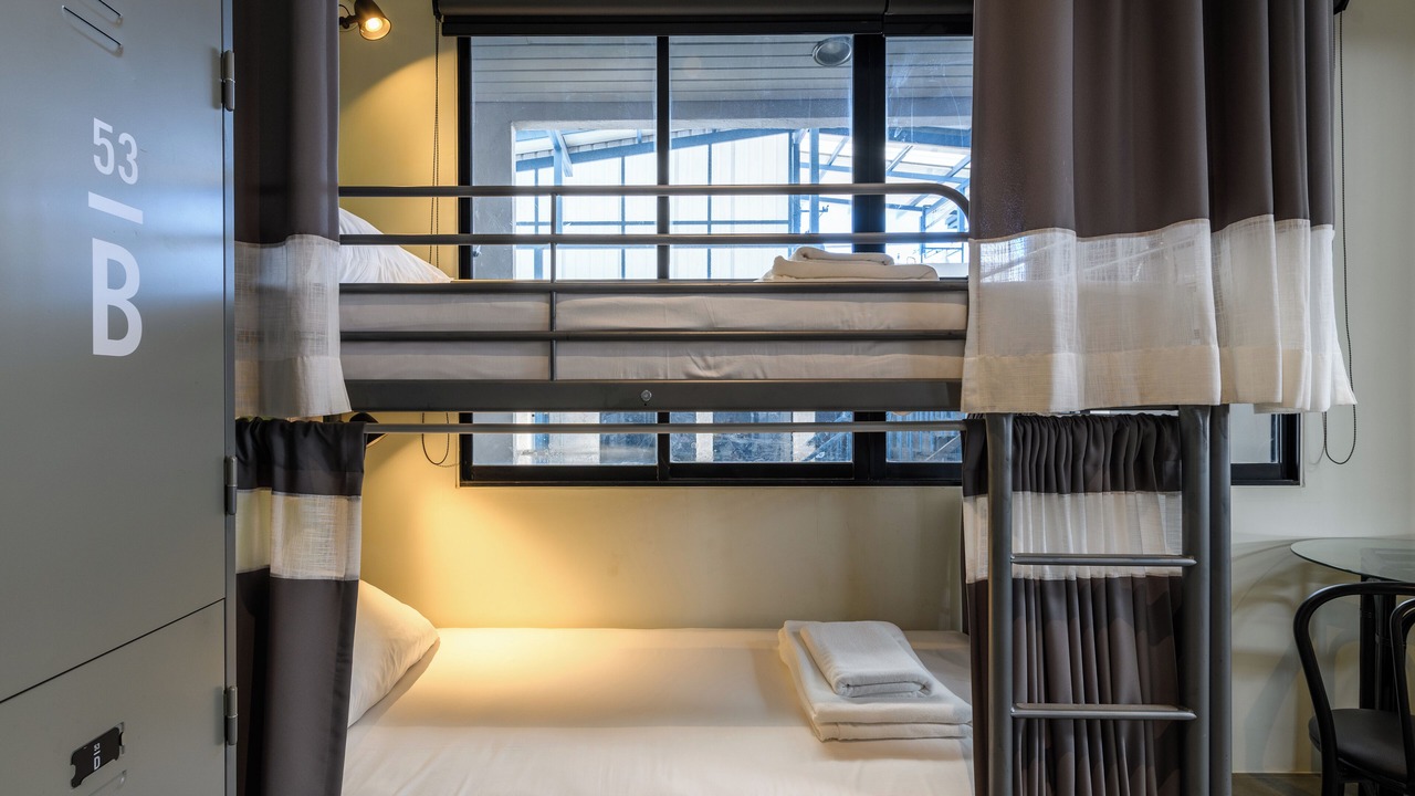 Photo of Bedroom in Siriraj