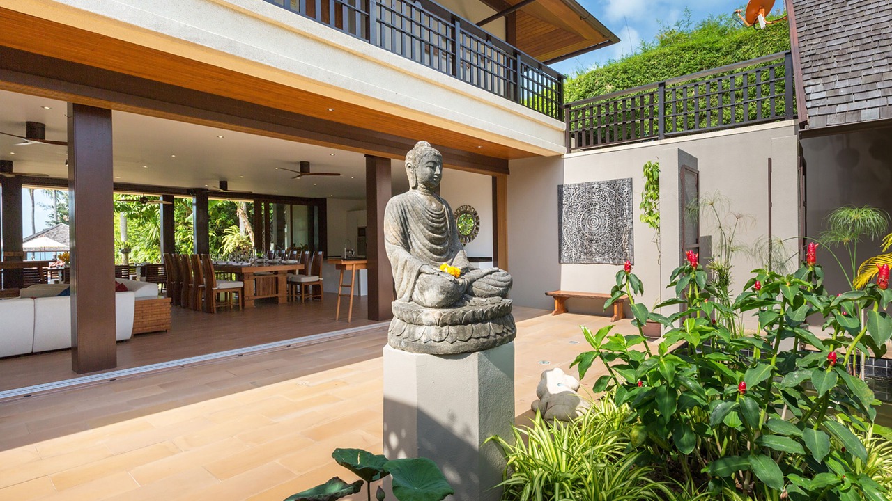 Photo of Outdoor in Lipa Noi