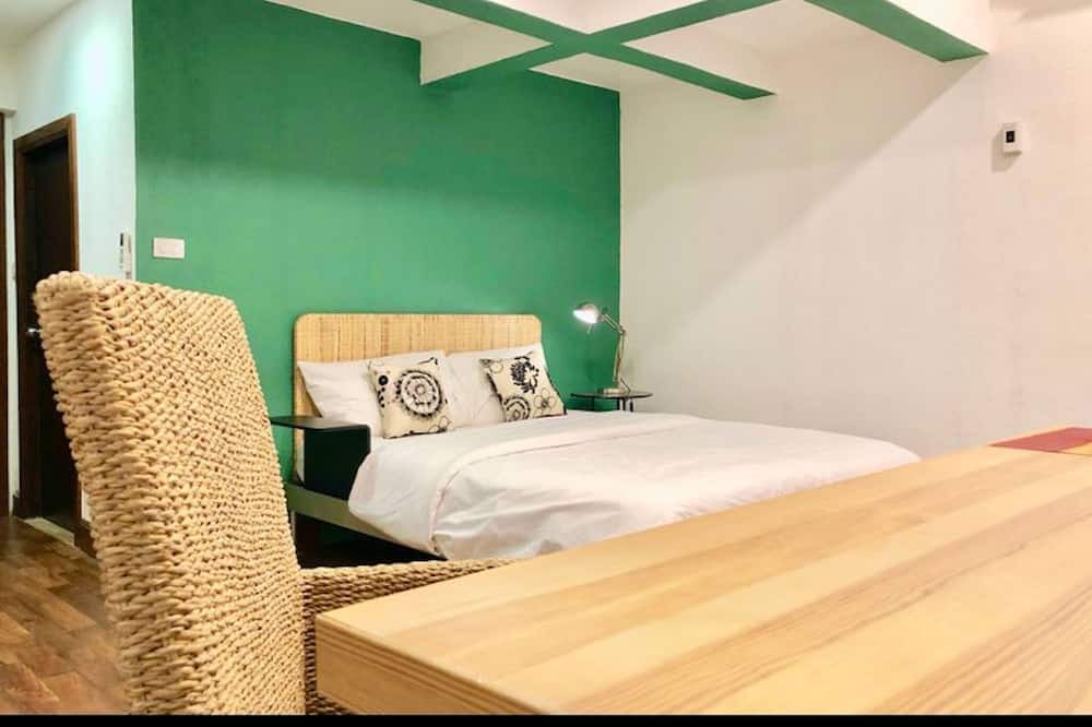 Photo of Bedroom in Khlong Toei Nuea