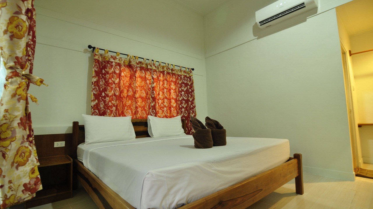 Photo of Bedroom in Ko Phi Phi
