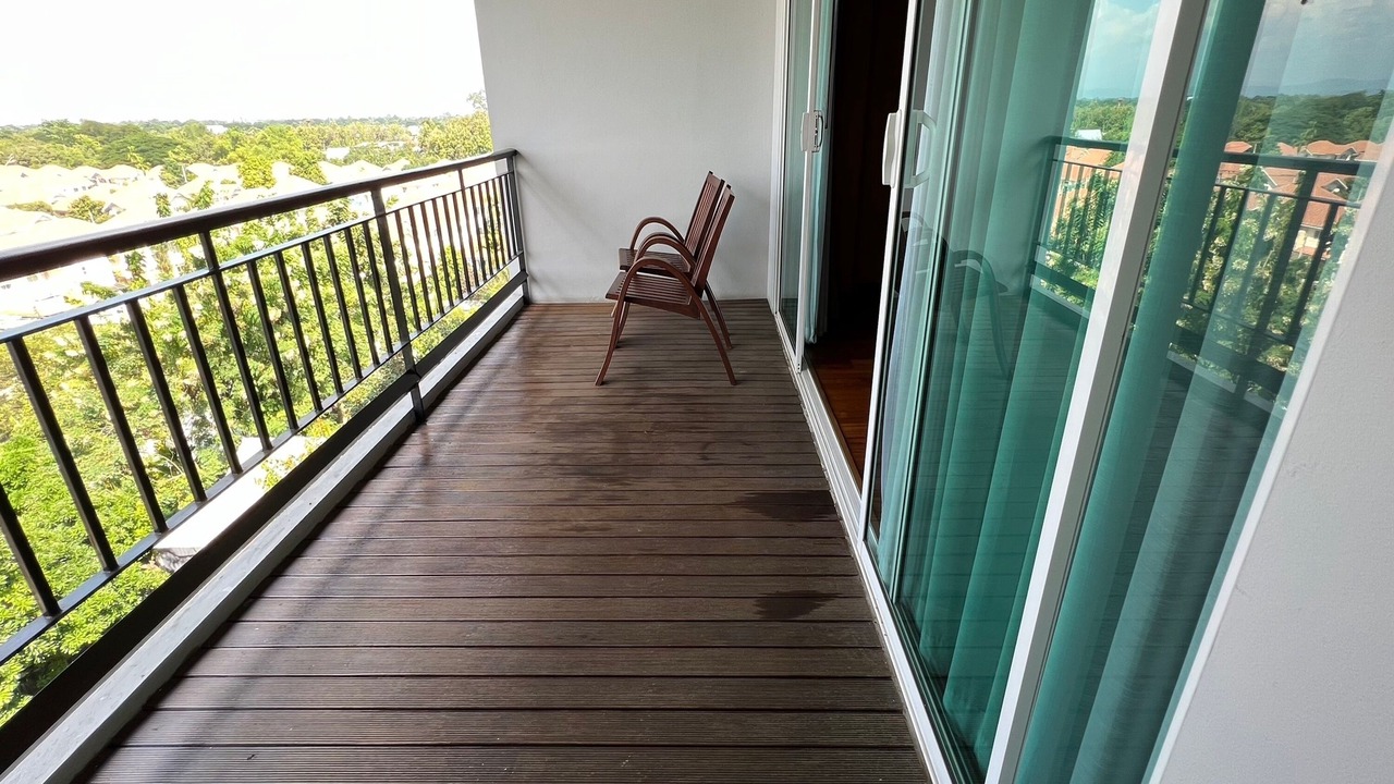 Photo of Patio Balcony in Chaiyasathan