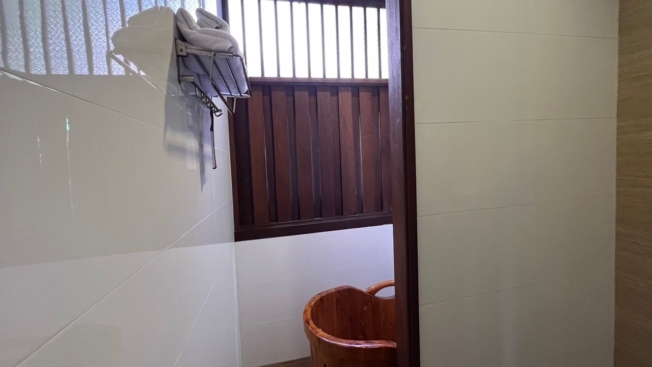 Photo of Bathroom in Chaiyasathan