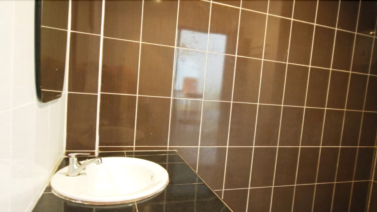 Photo of Bathroom in Maret