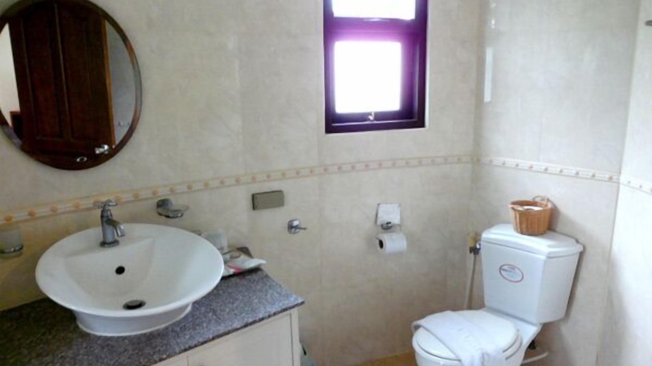 Photo of Bathroom in Hin Lek Fai