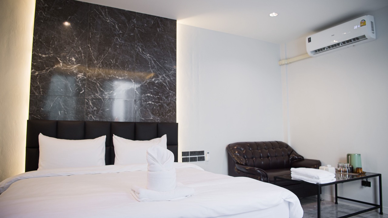 Photo of Bedroom in Hua Mak