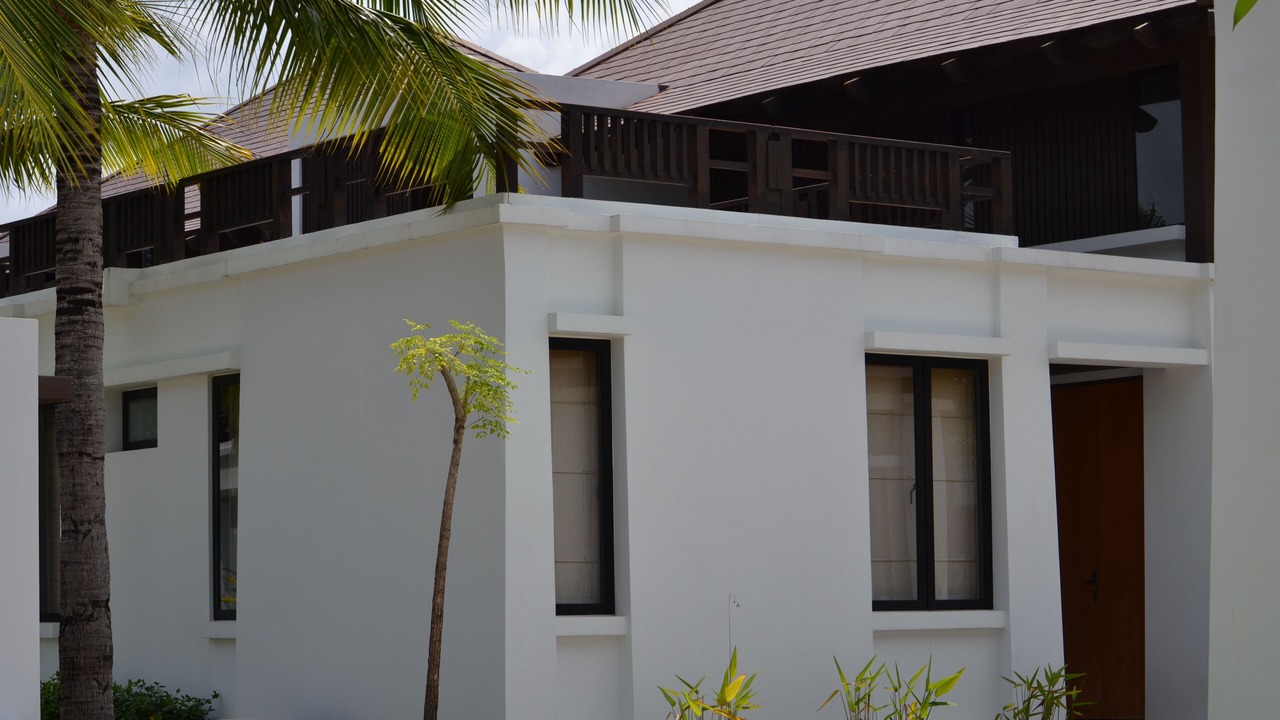 Photo of Buildings in Chakphong