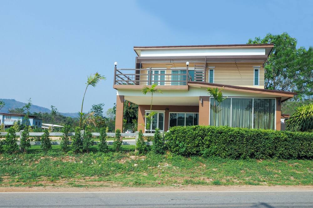 Photo of Outdoor in Mu Si