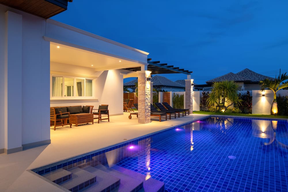 Photo of Outdoor in Hin Lek Fai