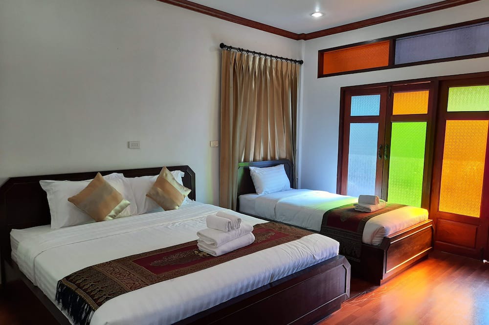 Photo of Bedroom in Tha Li