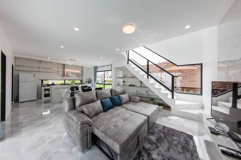 Photo of Livingroom in Nong Hoi