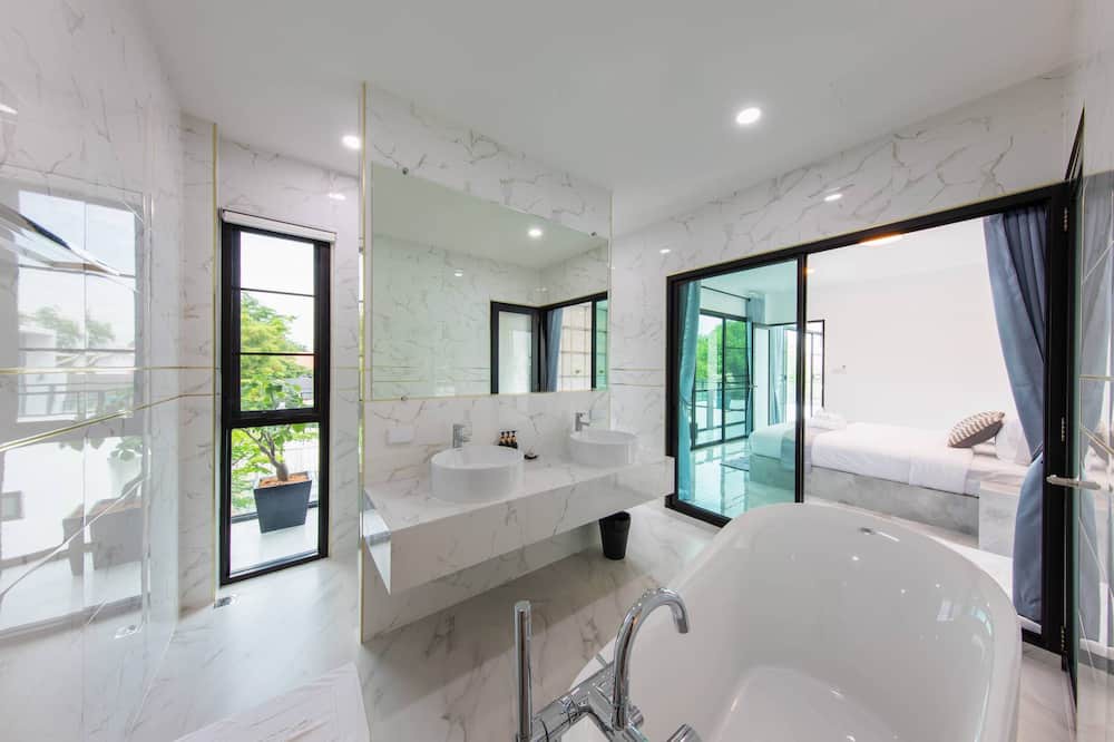 Photo of Bathroom in Nong Hoi