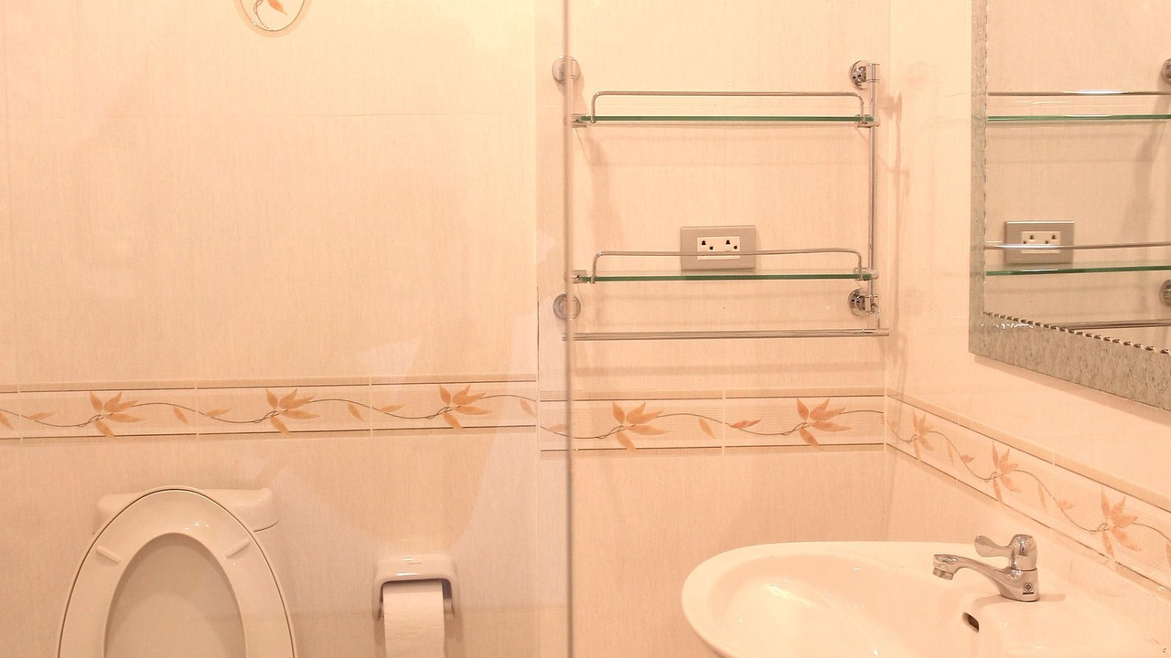 Photo of Bathroom in Embassy District
