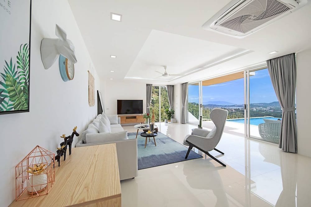 Photo of Livingroom in Chaweng City Center