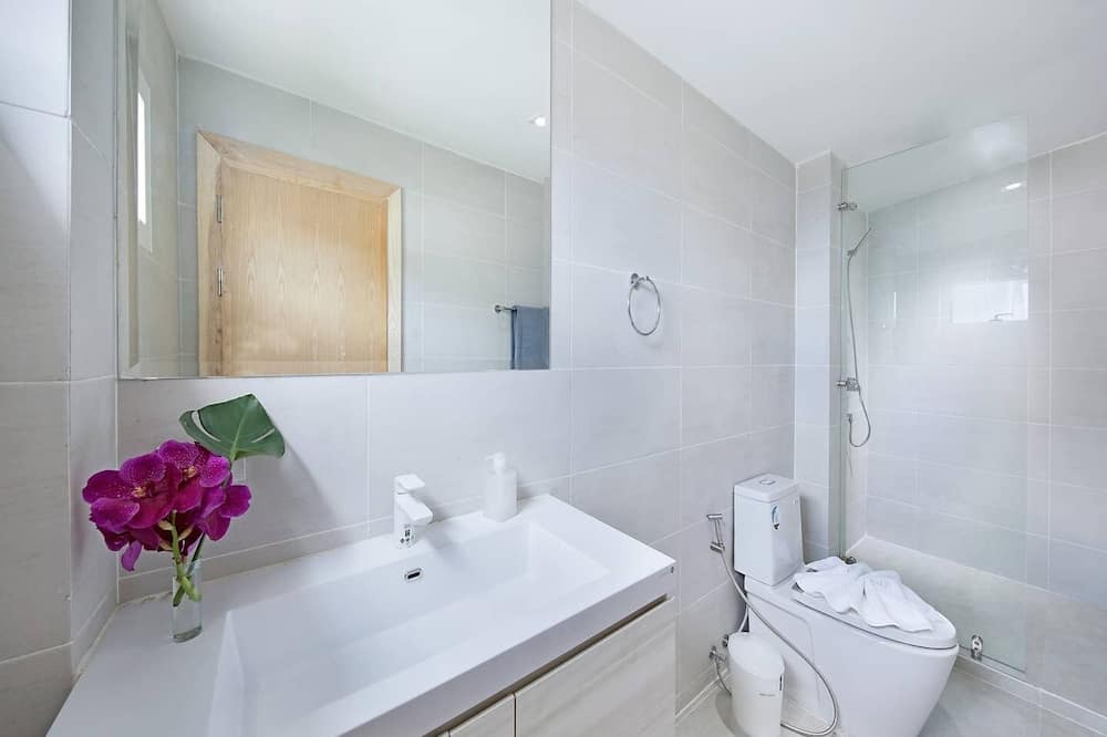 Photo of Bathroom in Chaweng City Center