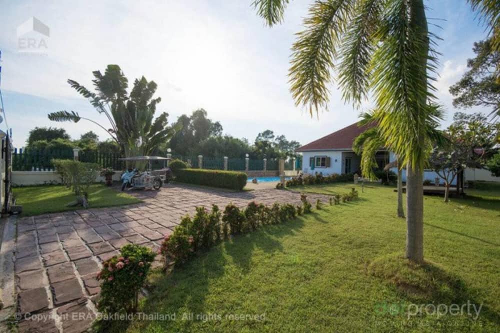 Photo of Outdoor in Rayong