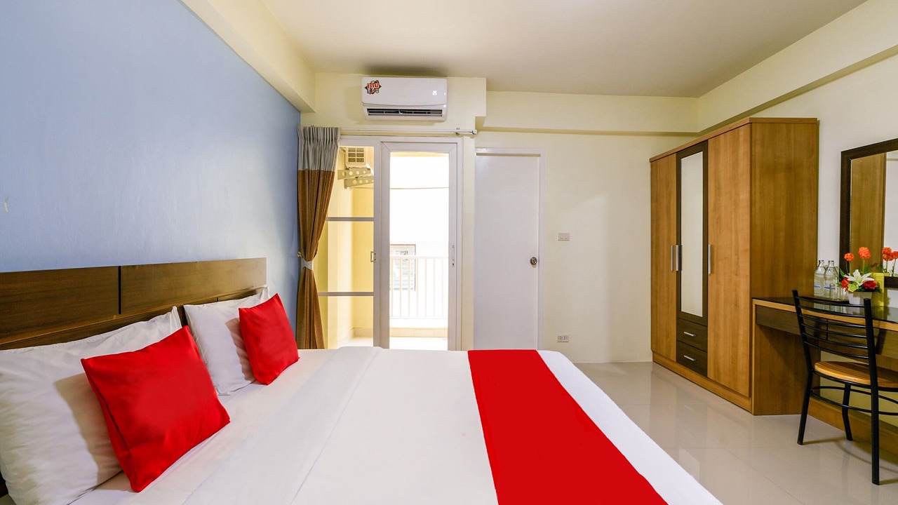 Photo of Bedroom in Hua Mak