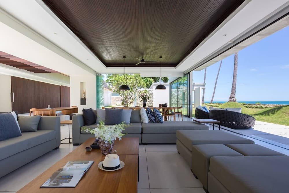 Photo of Livingroom in Thong Krut