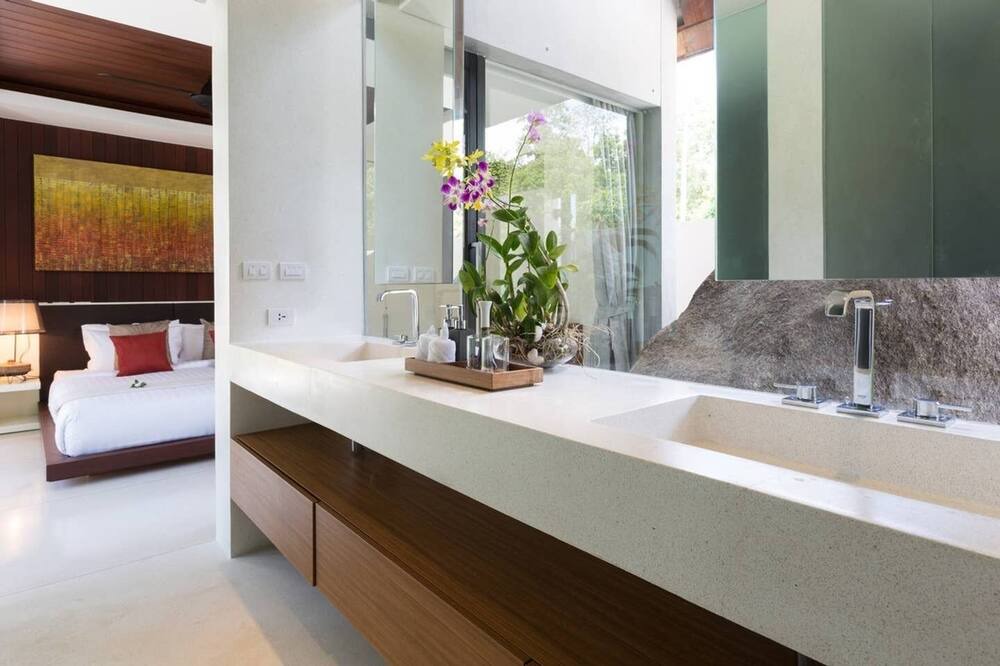 Photo of Bathroom in Thong Krut