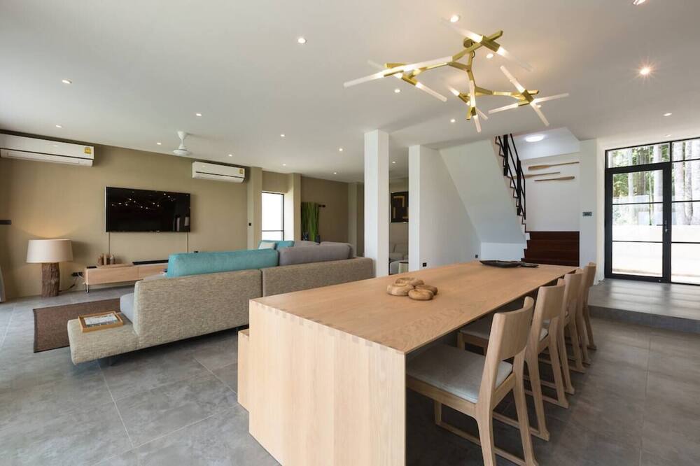 Photo of Livingroom in Thong Krut