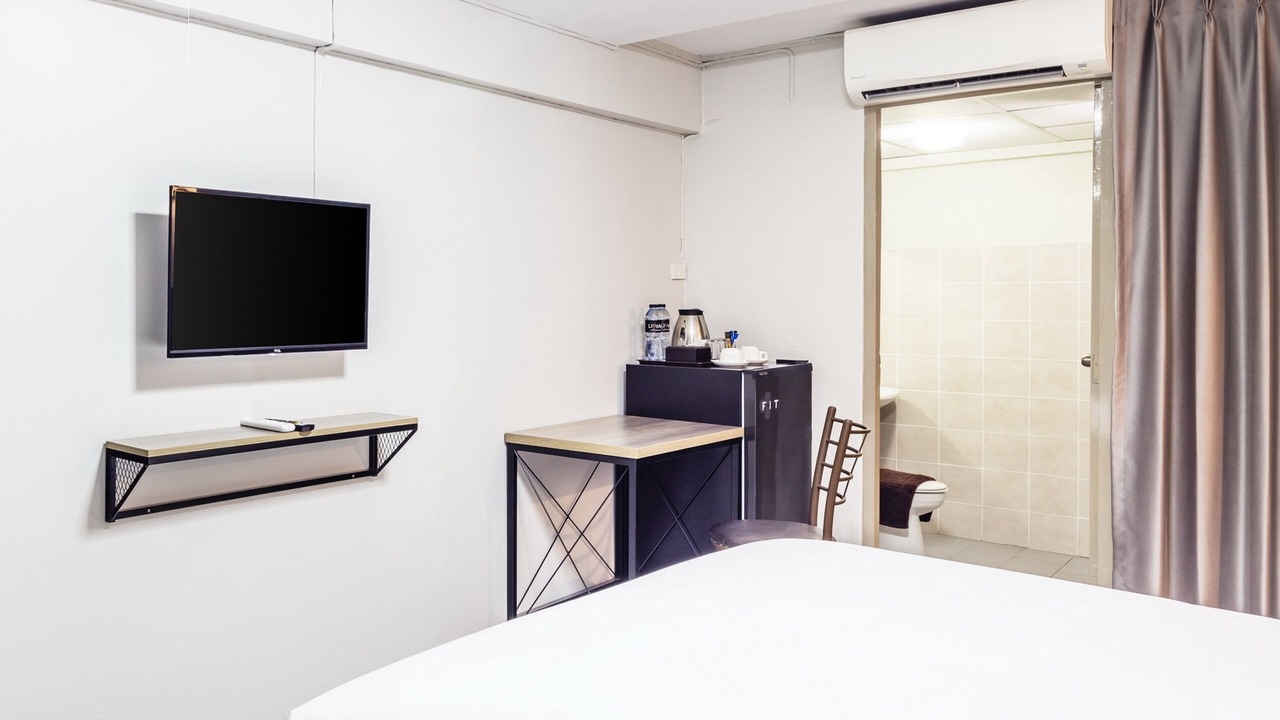 Photo of Bedroom in Hua Mak