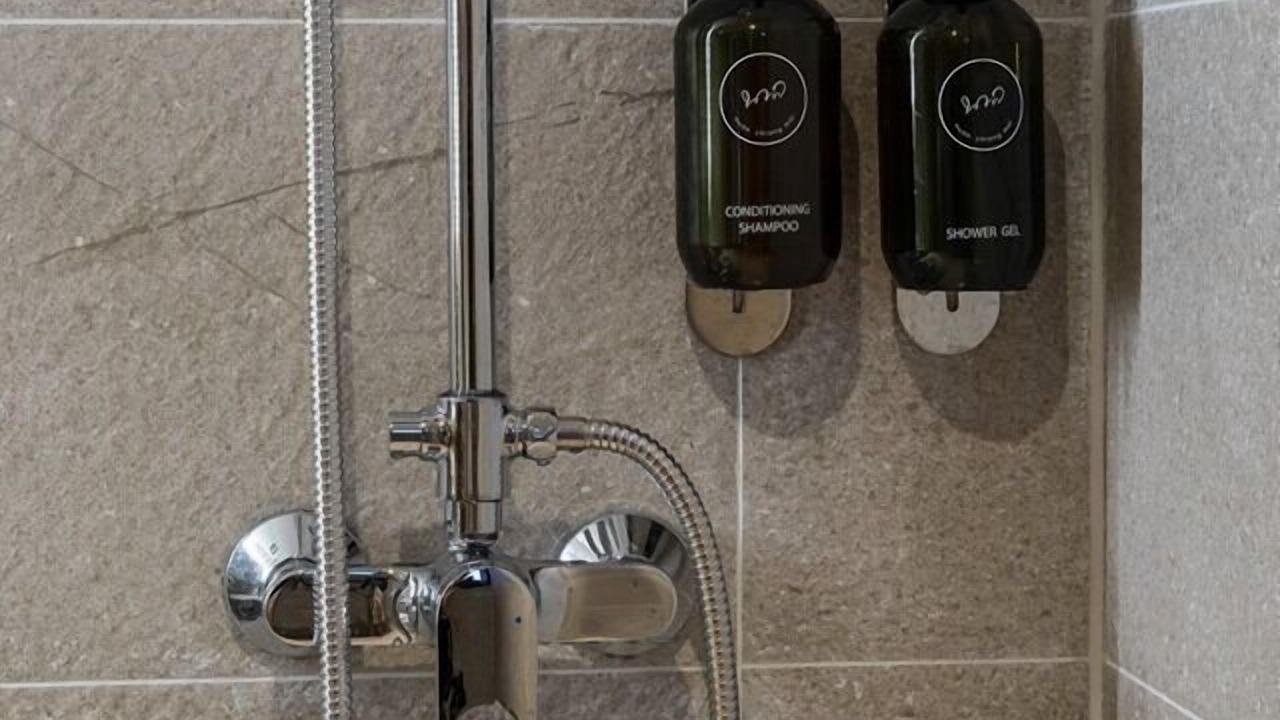 Photo of Bathroom in Wua Lai