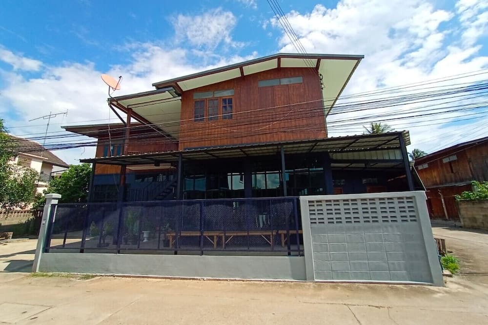 Photo of Outdoor in Nai Wiang